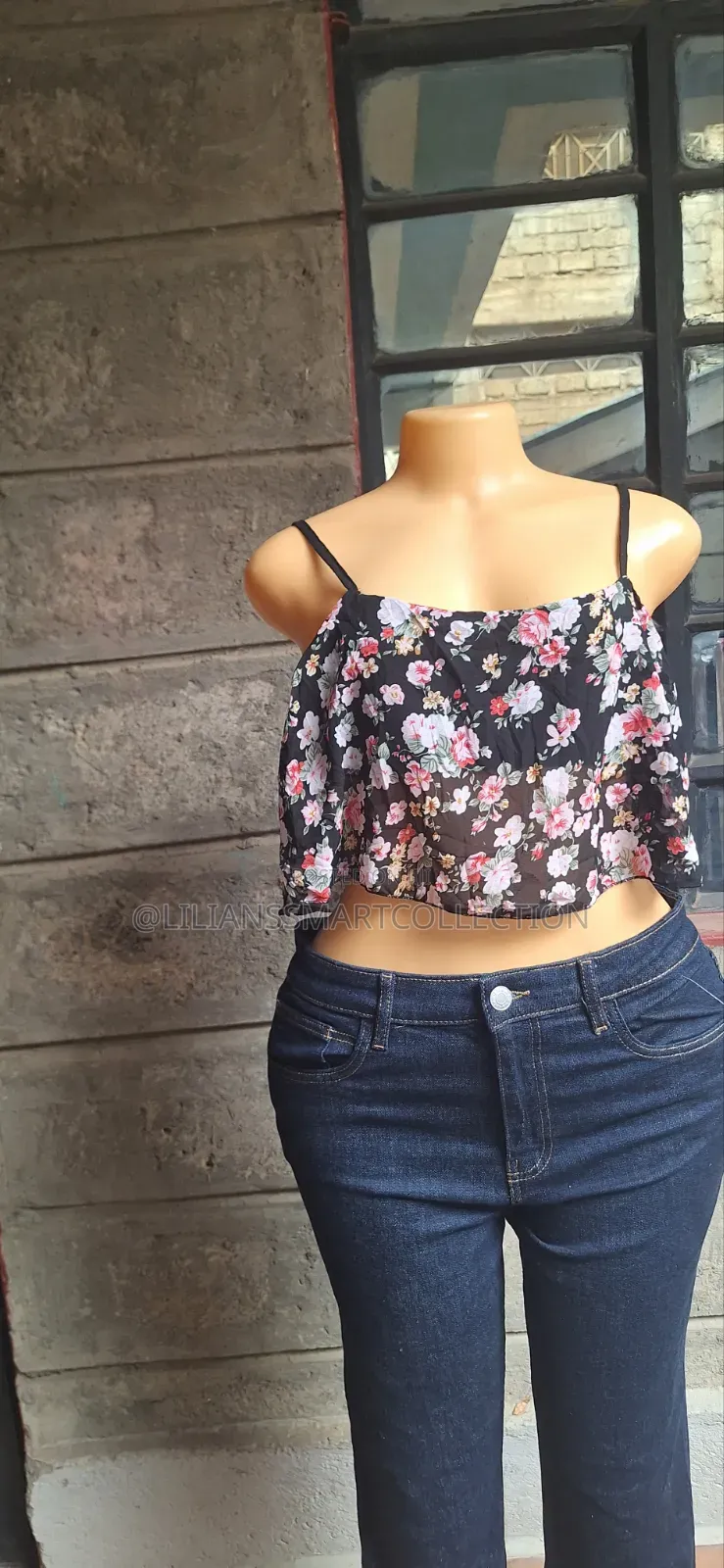 CROP TOPS Official Tops
