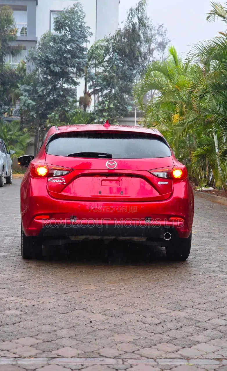 Mazda Axela 2019 Red