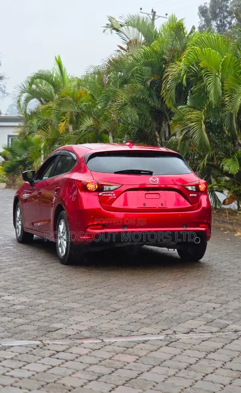 Mazda Axela 2019 Red