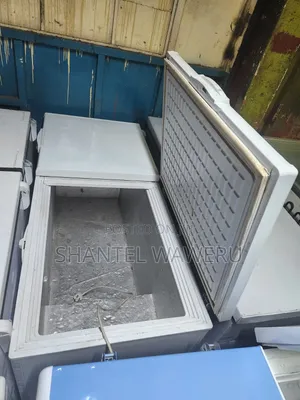 White Deep Freezer/Chest 550litres