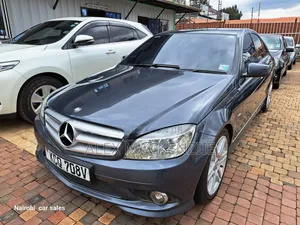 Mercedes-Benz C180 2011 Gray