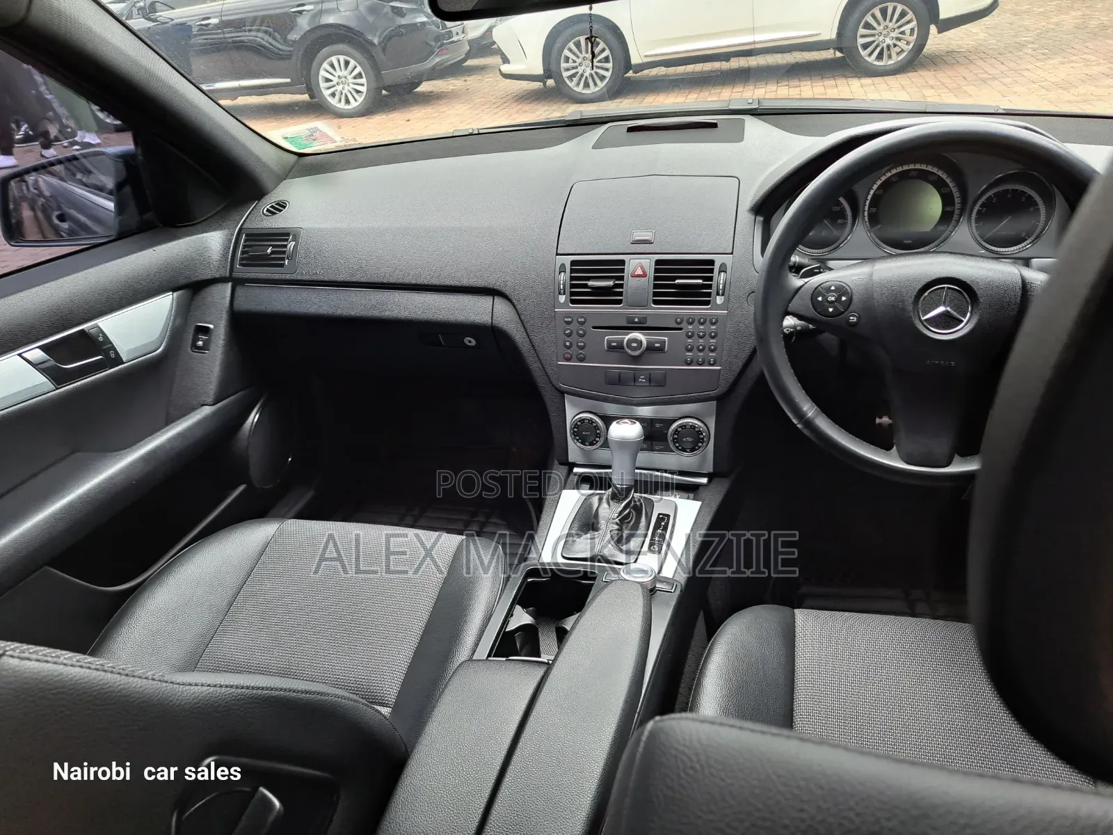 Mercedes-Benz C180 2011 Gray