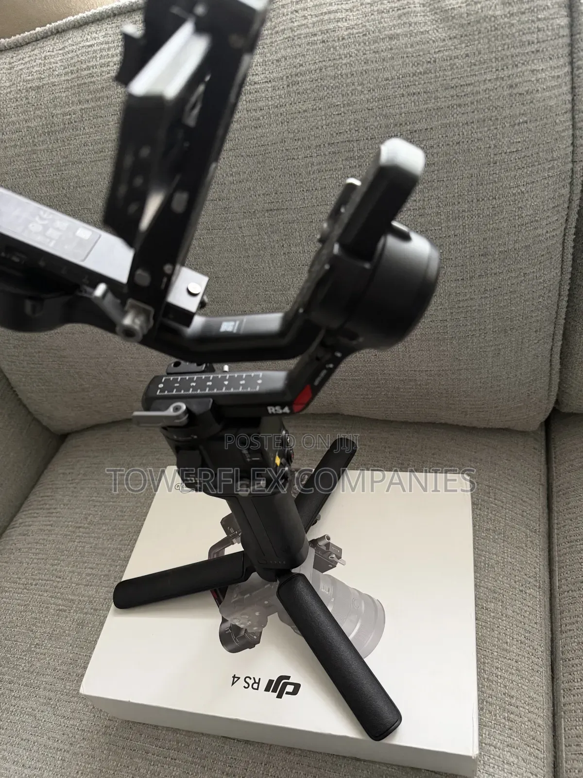 DJI RS4 Gimbal Stabilizer