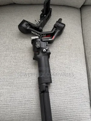 DJI RS4 Gimbal Stabilizer