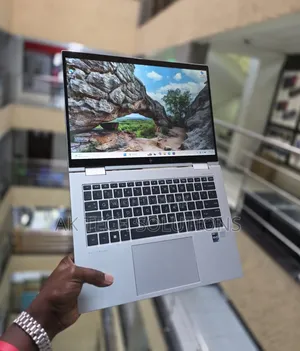 Laptop HP EliteBook x360 1040 G10 16GB Intel Core i7 SSD 512GB