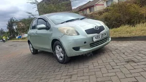 Toyota Vitz 2008 Green