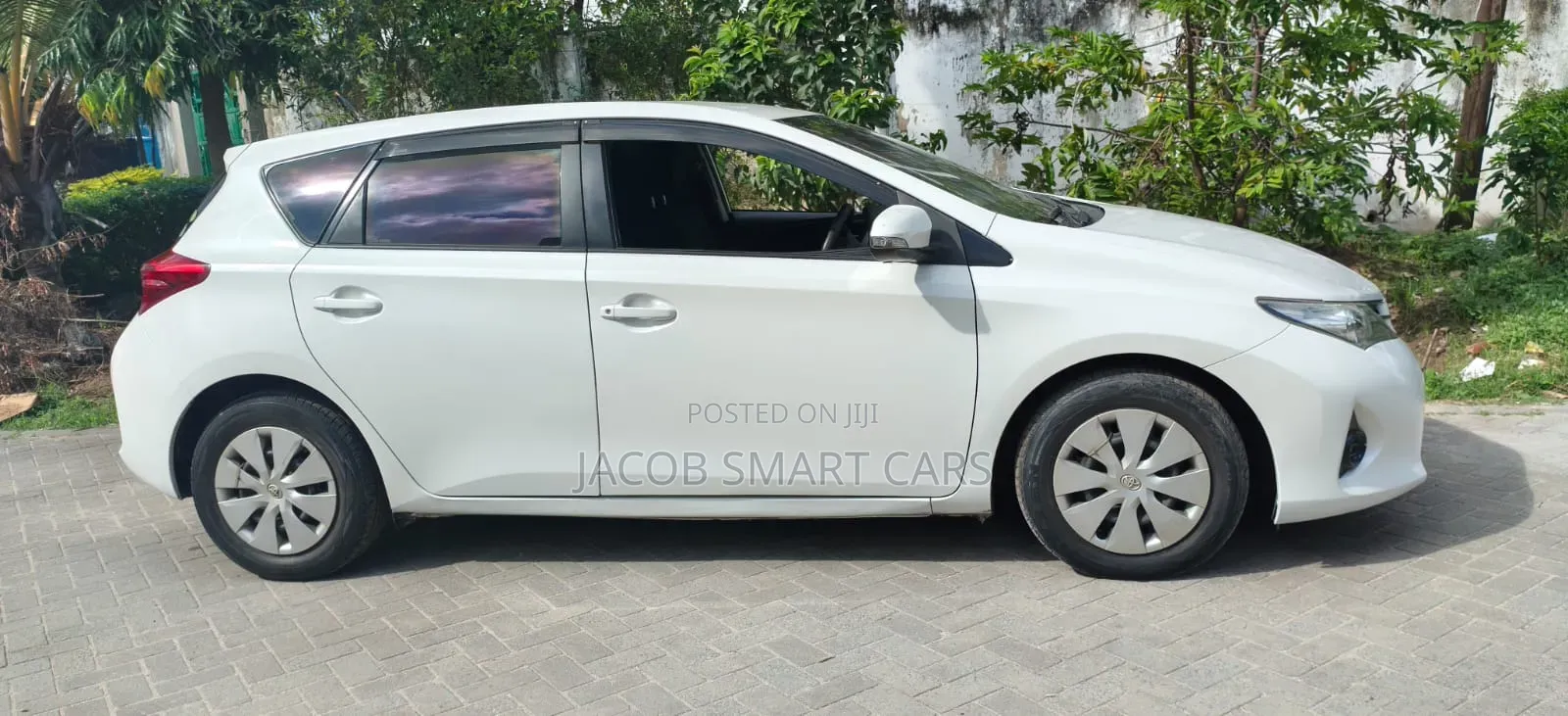 Toyota Auris 2014 White
