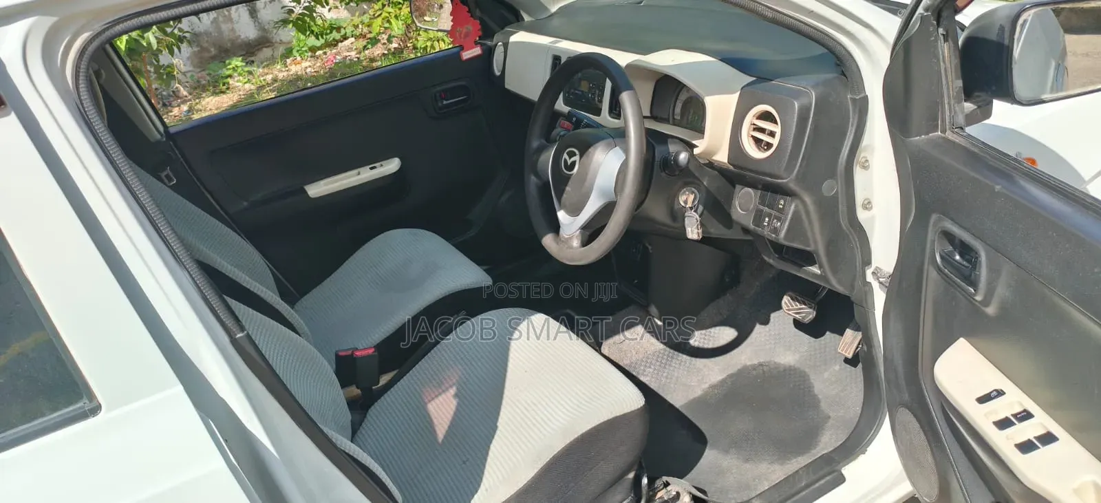 Mazda Carol 2017 White