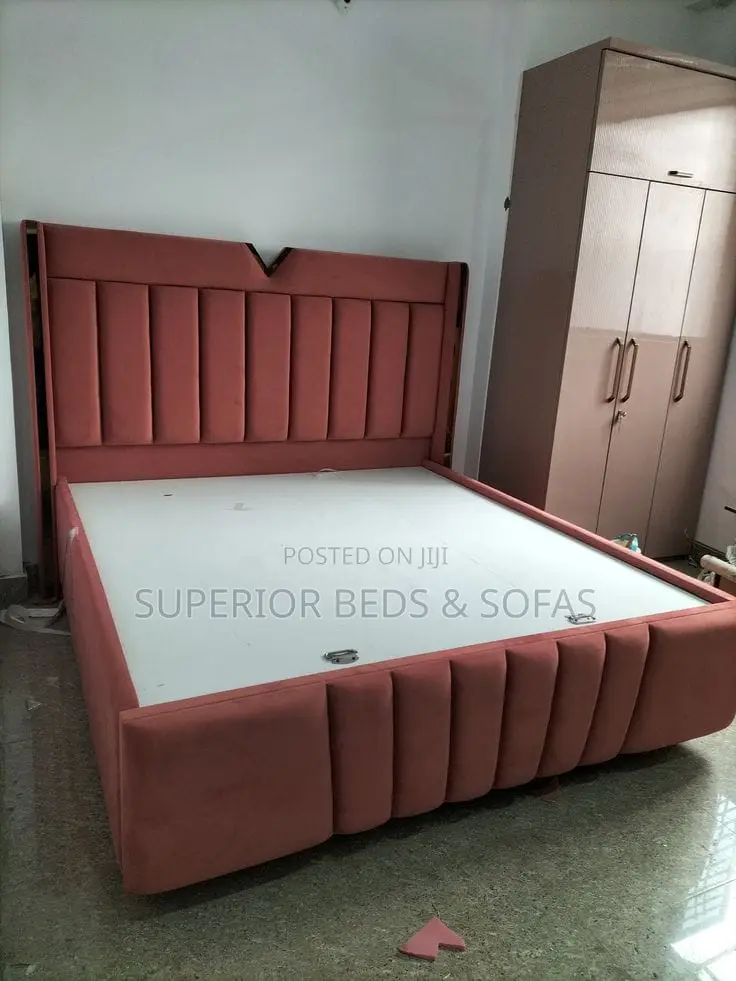 5x6 Terracotta v-Notch Chester Bed