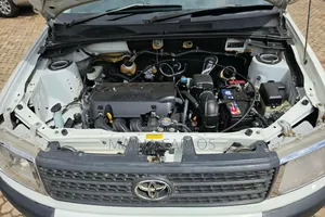 Toyota Probox 1.3 DX 2WD 2011 White