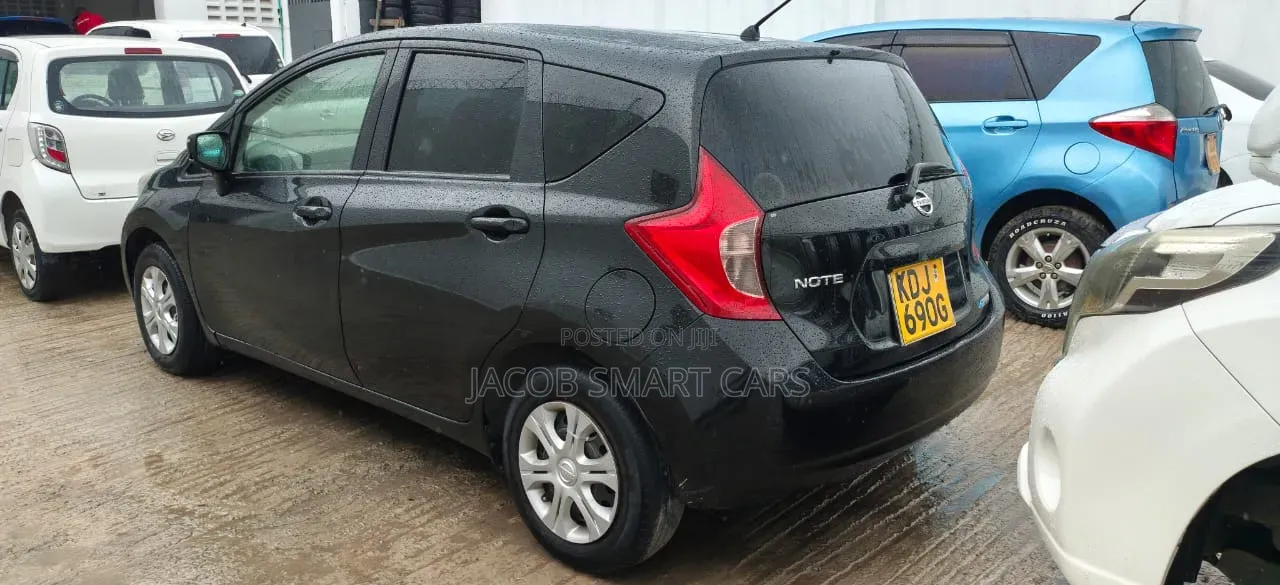 Nissan Note 2016 Black