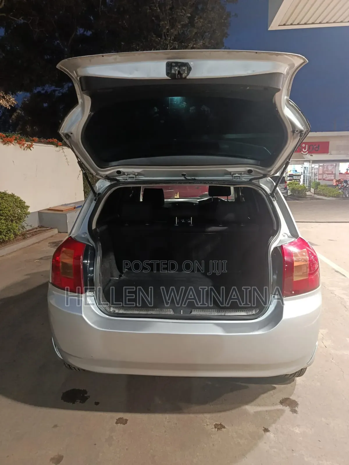 Toyota Corolla RunX 2005 Silver