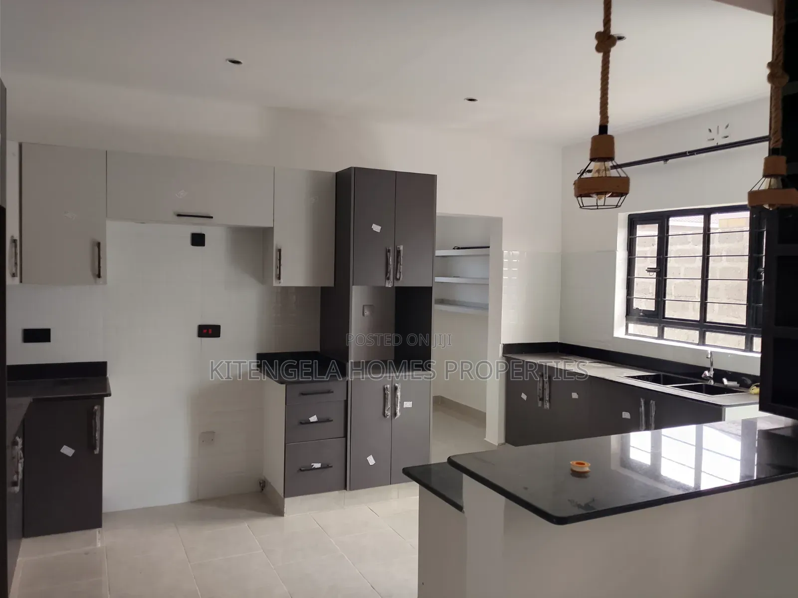 3bdrm Bungalow in Kitengela for sale