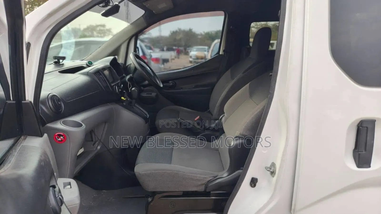 Nissan NP200 2016 Pearl