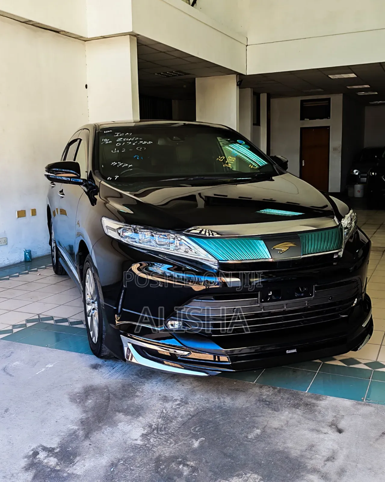 Toyota Harrier 2019 Black