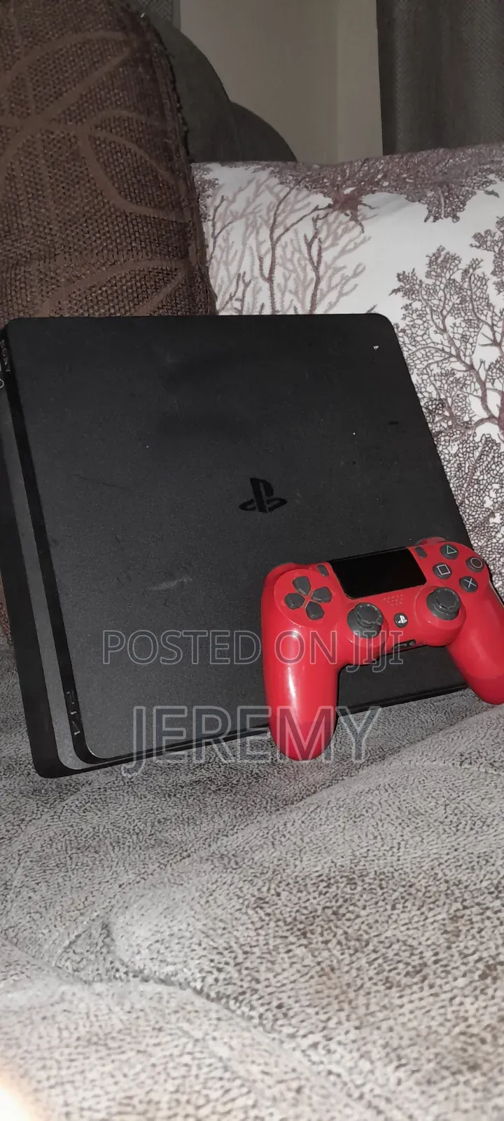 Playstation 4 Slim