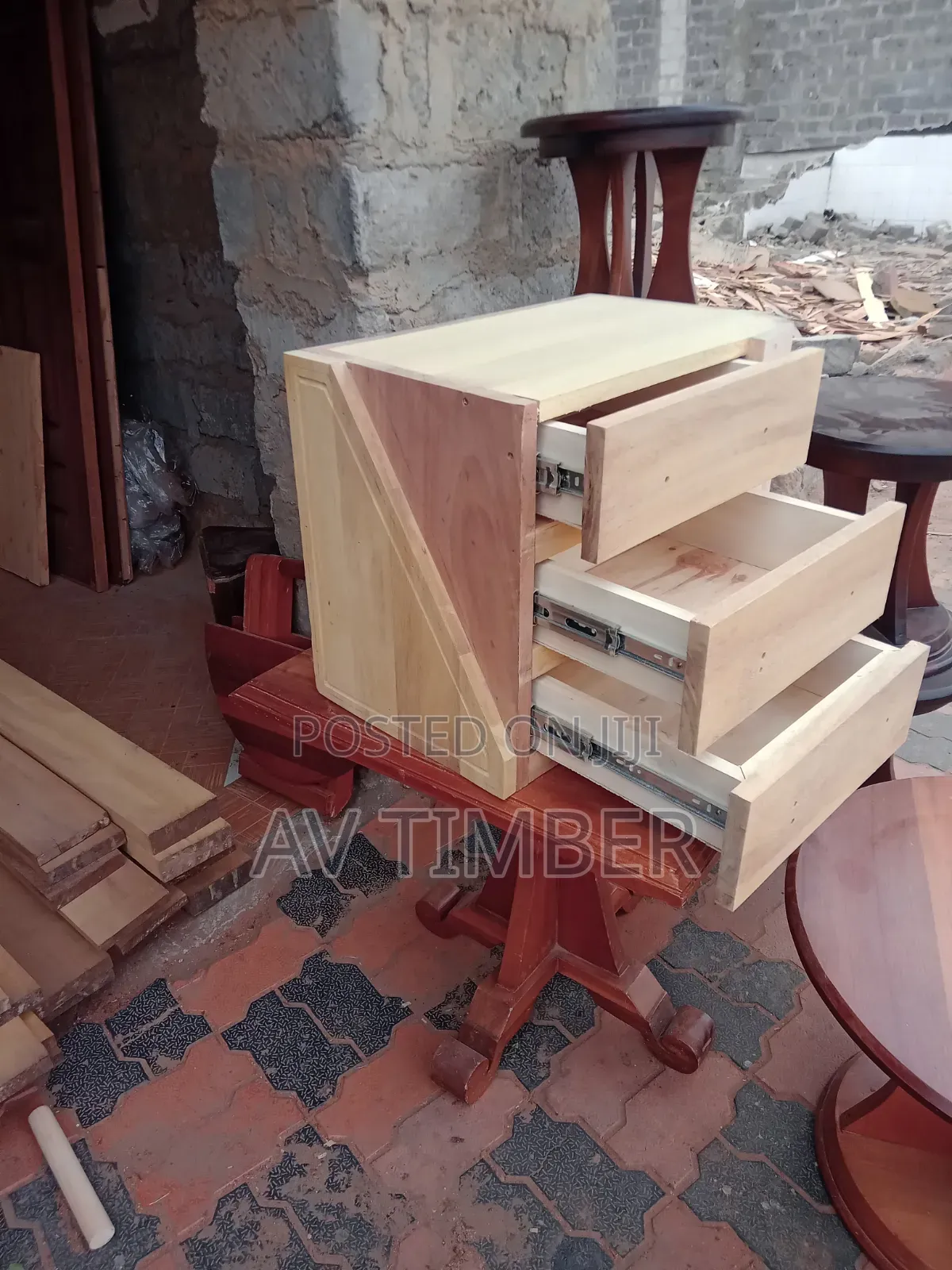 Mahogany Side Bed