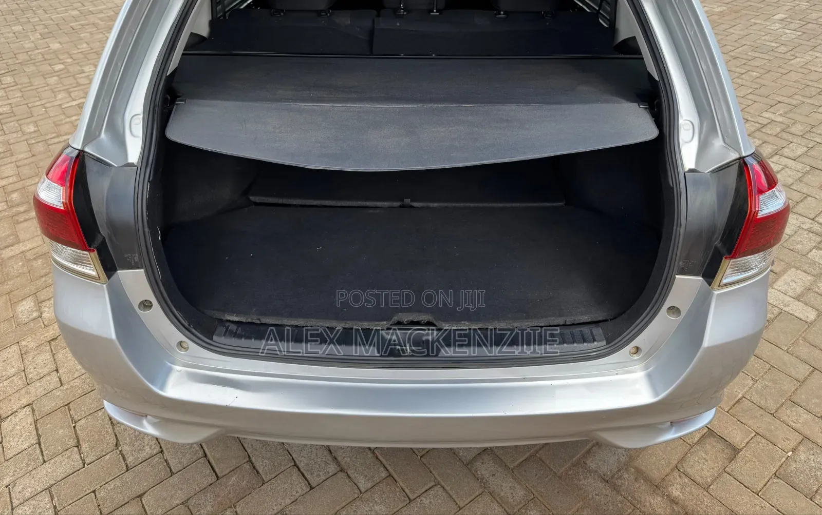 Toyota Corolla Fielder 2015 Silver