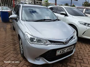 Toyota Corolla Fielder 2015 Silver