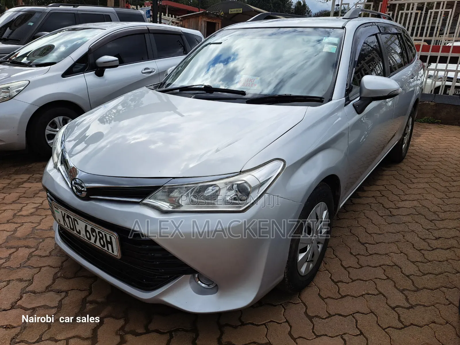 Toyota Corolla Fielder 2015 Silver