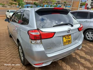Toyota Corolla Fielder 2015 Silver