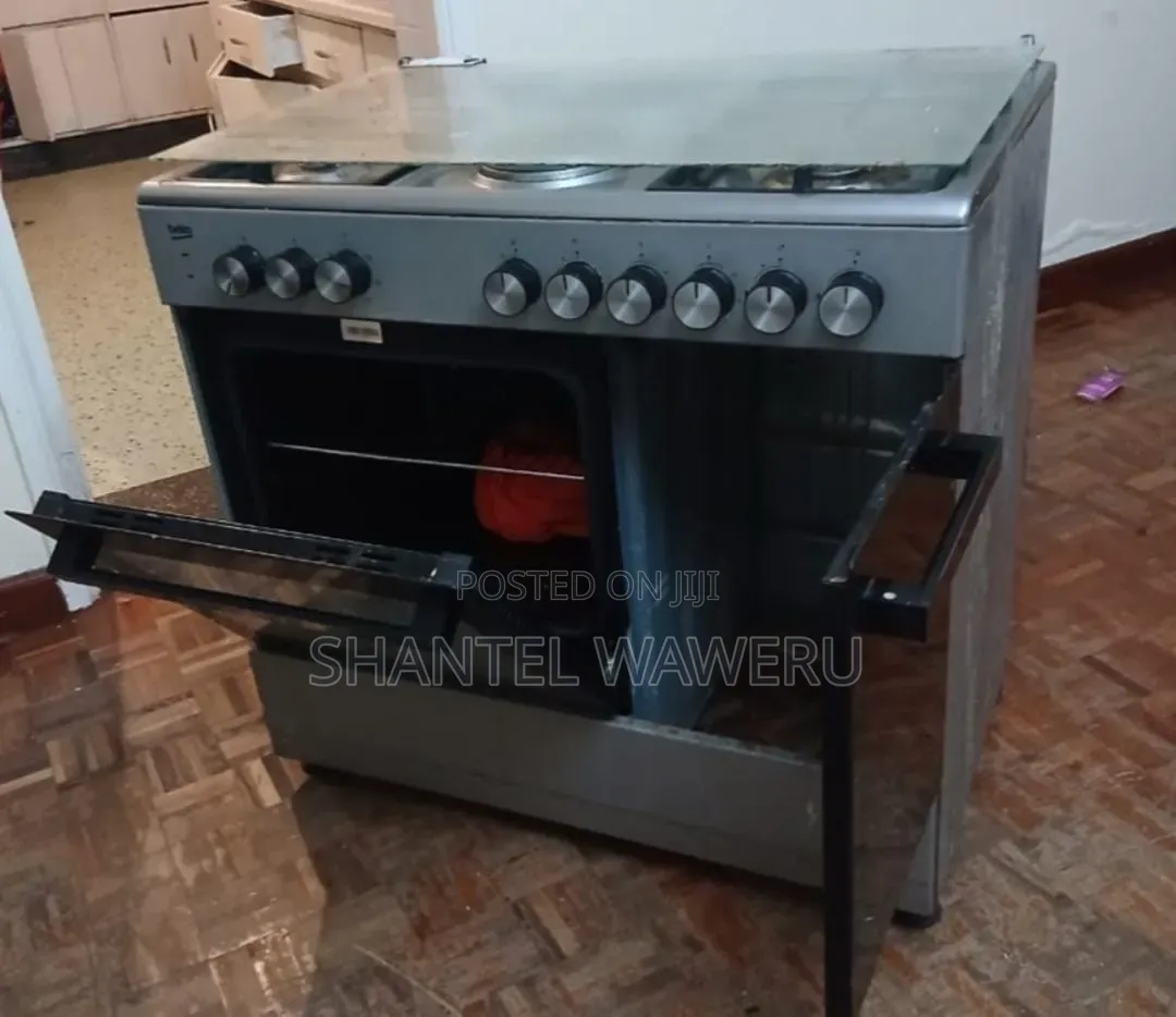 Beko Cooker 4 +2 Standing Cooker