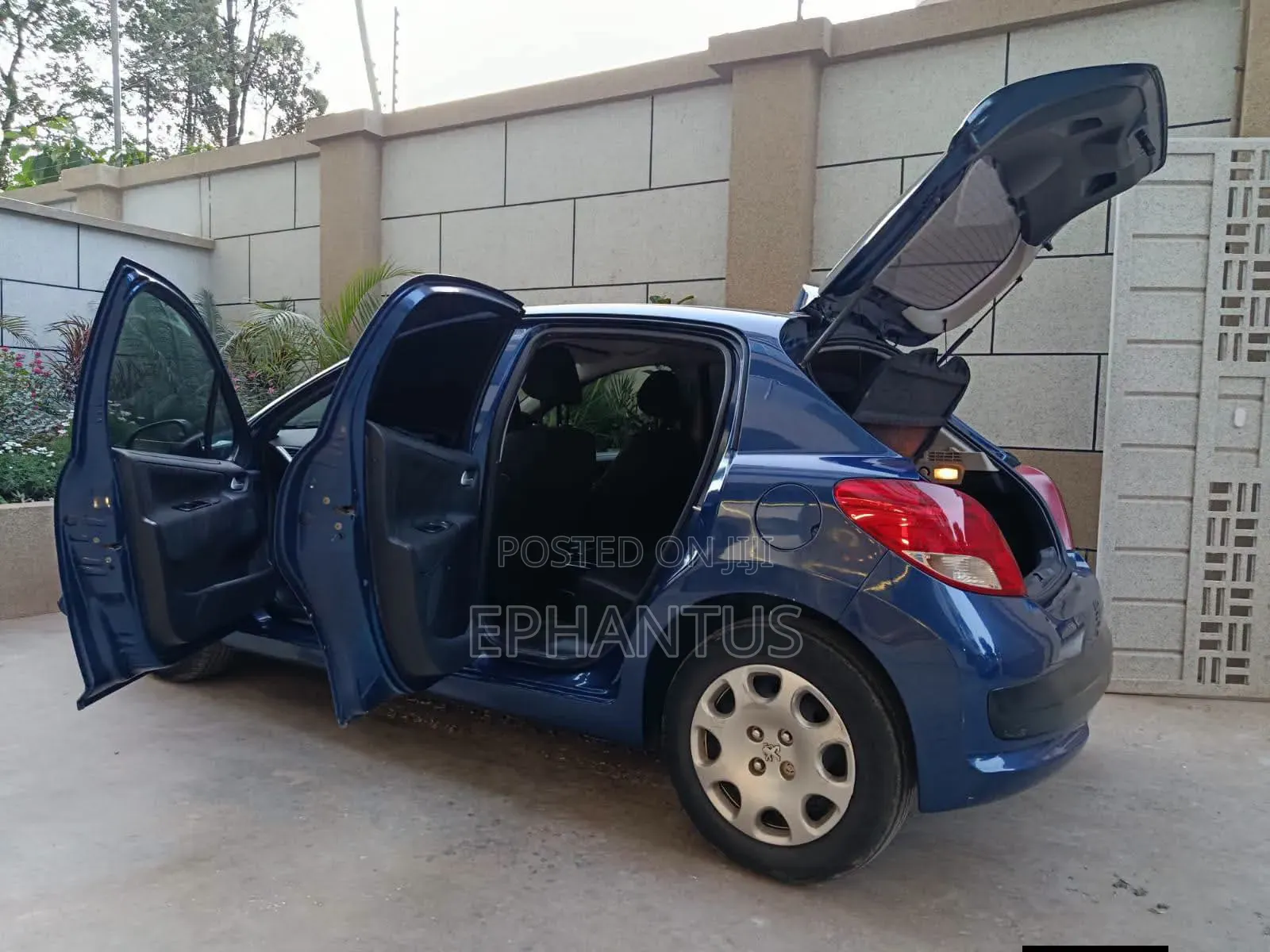 Peugeot 207 CC 1.6 VTi 2010 Blue