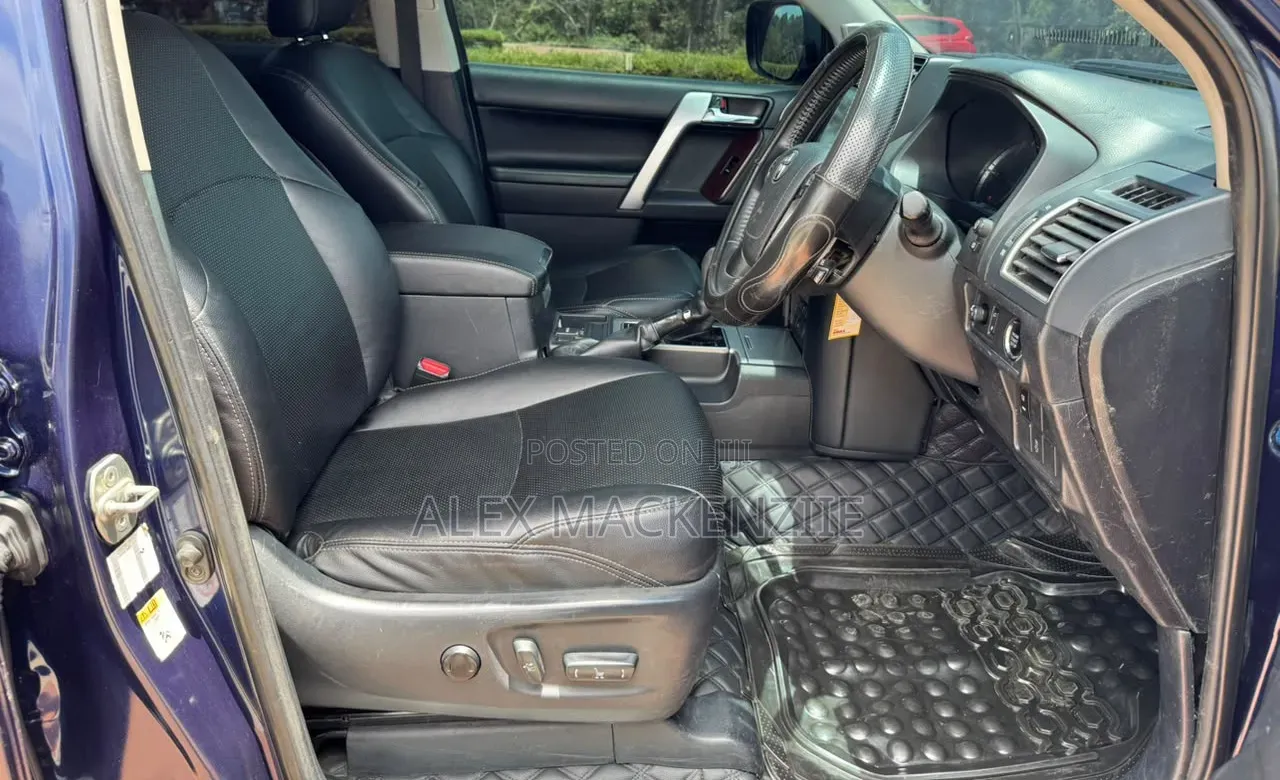 Toyota Land Cruiser Prado 2013 Blue