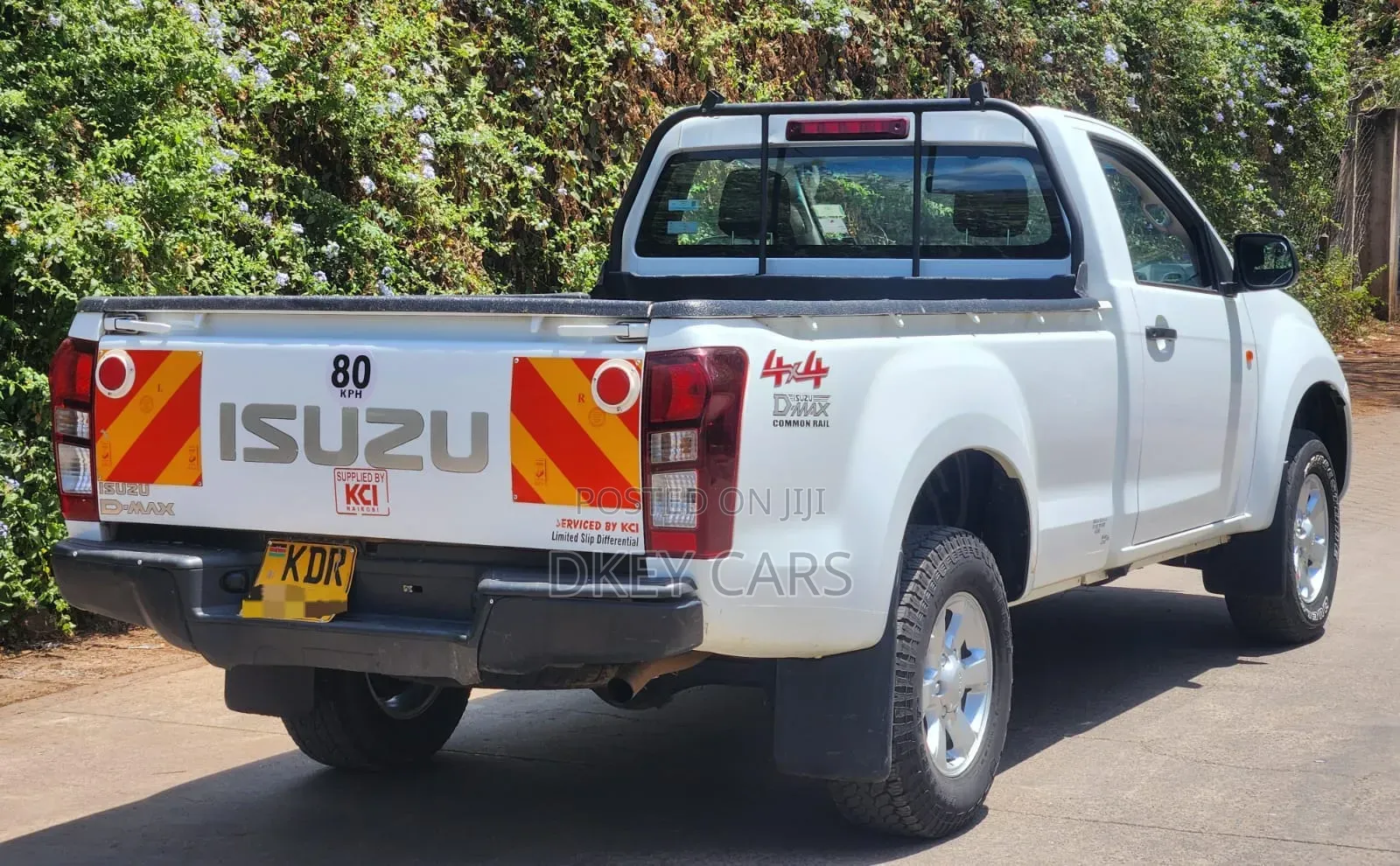Isuzu D-MAX 2024 White