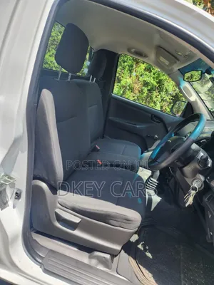 Isuzu D-MAX 2024 White