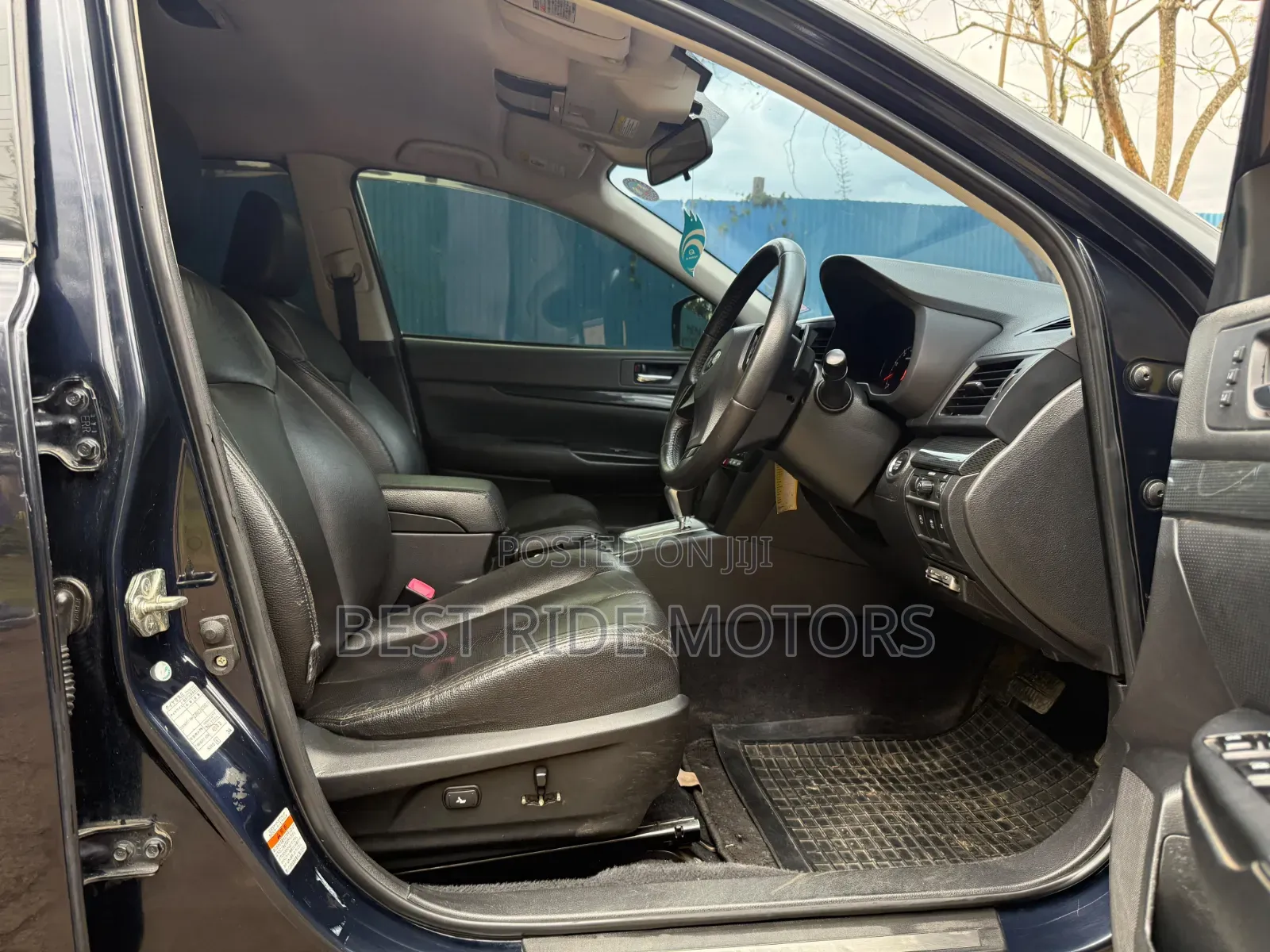 Subaru Outback 2012 Black