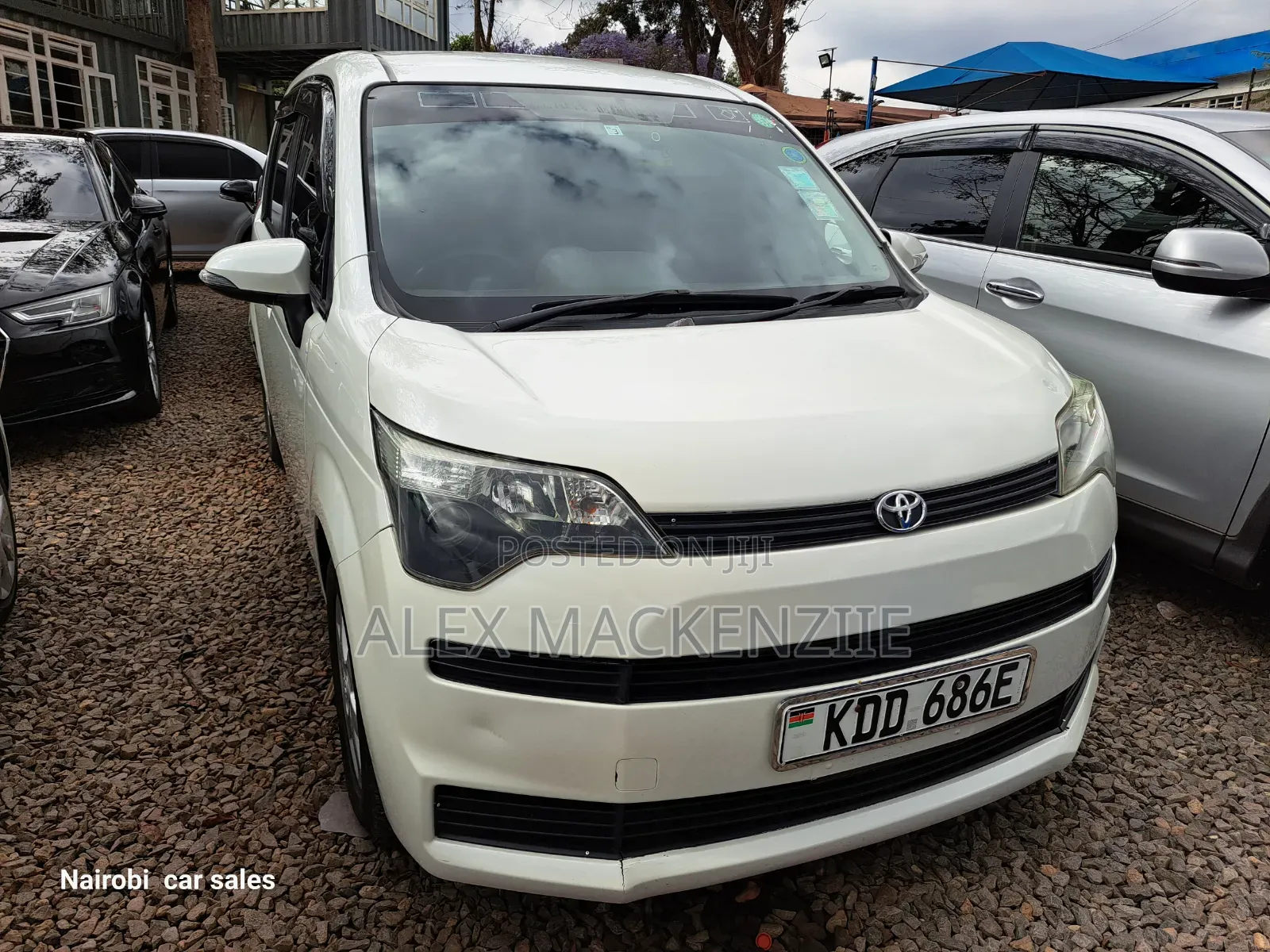 Toyota Spade 2014 White