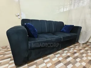 Elegant 5-Seater Navy Blue Sofa Set – Clean Comfortable