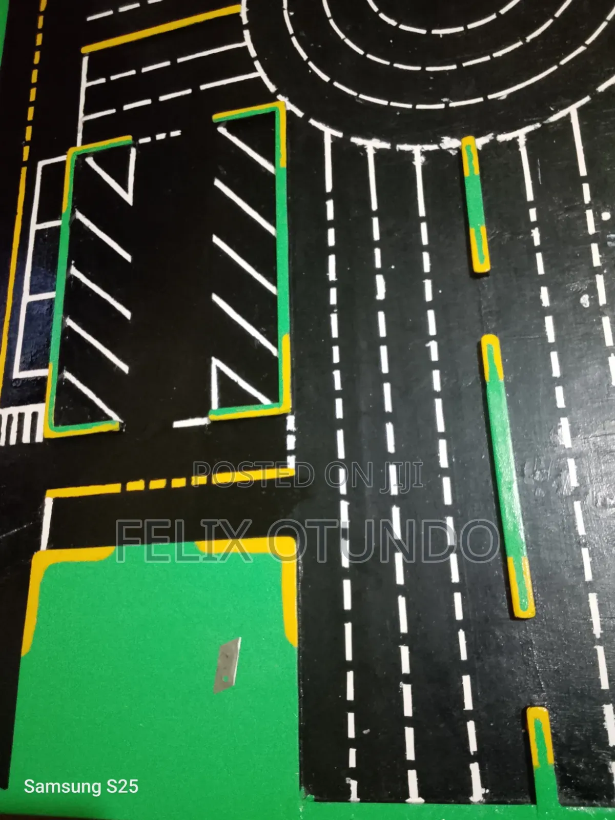 Model Town Board for Driving School