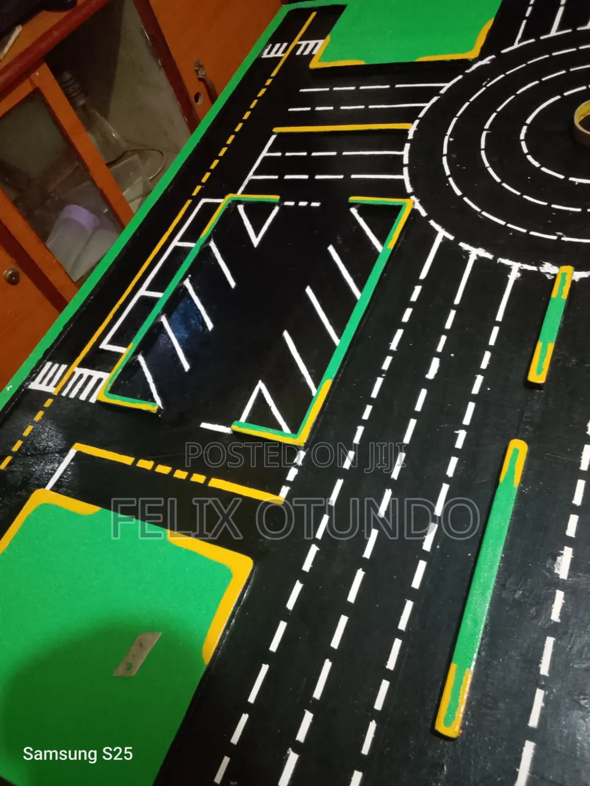 Model Town Board for Driving School