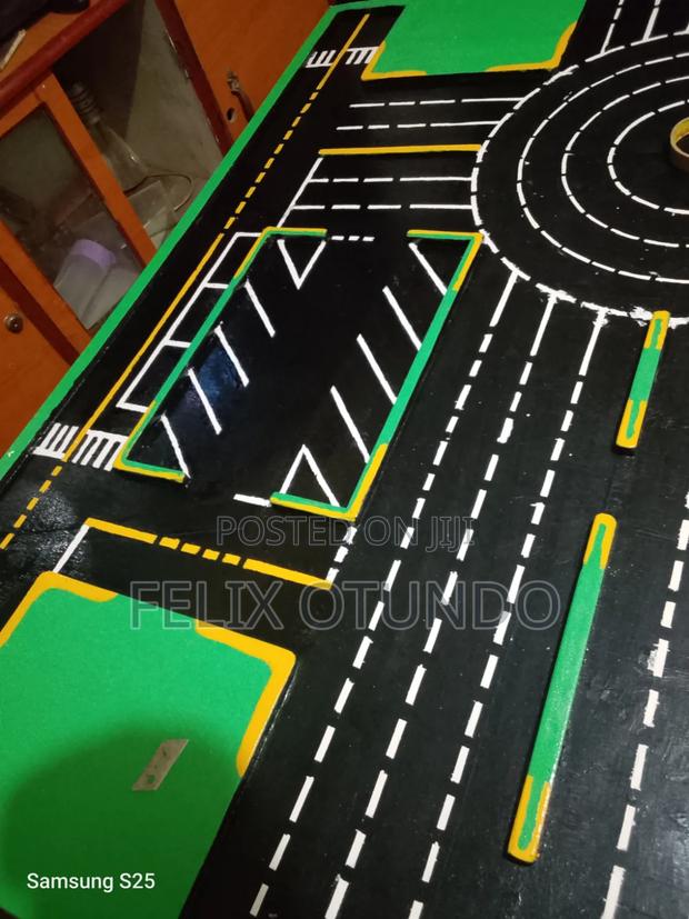 Model Town Board for Driving School - thumbnail 8