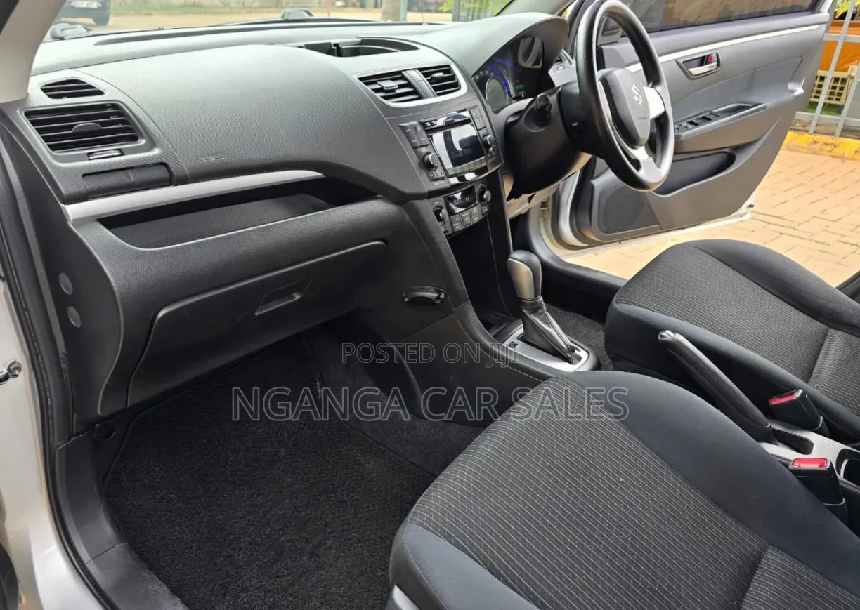 Suzuki Swift 2014 Silver