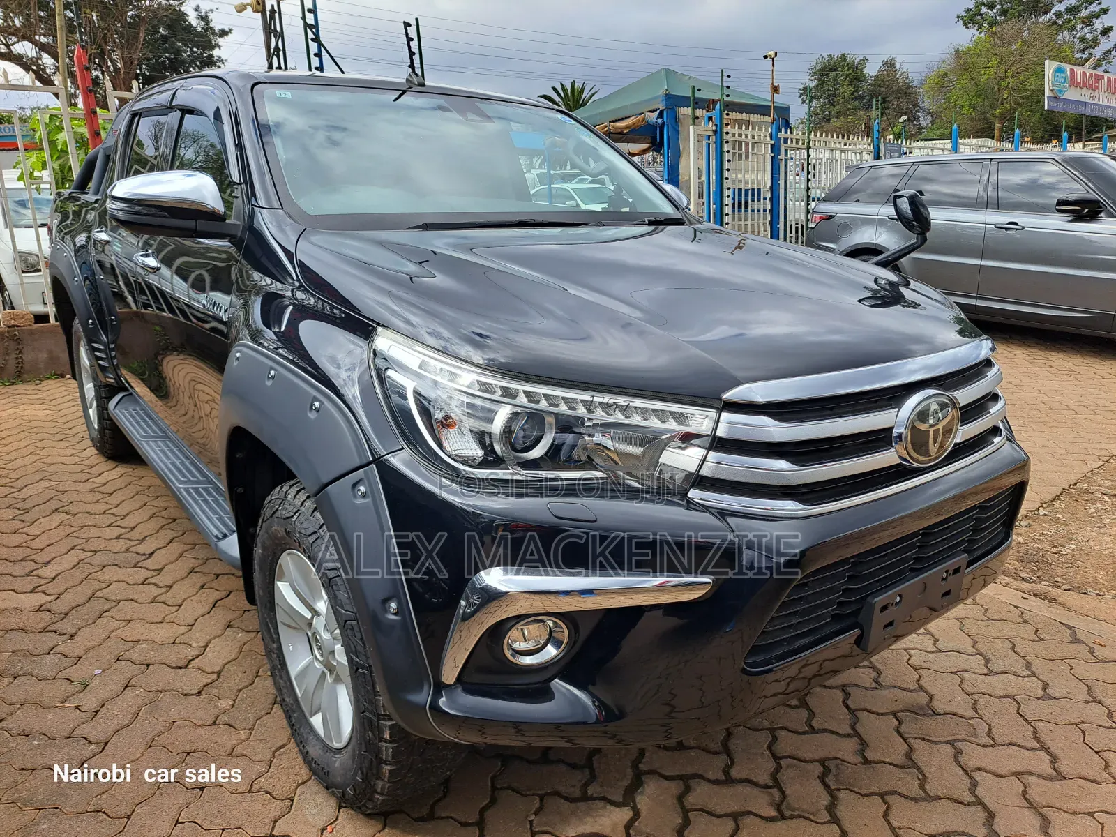 Toyota Hilux 2019 Black