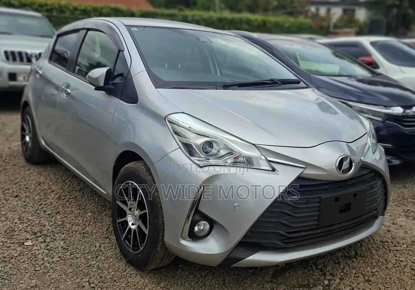Toyota Vitz 2019 Silver