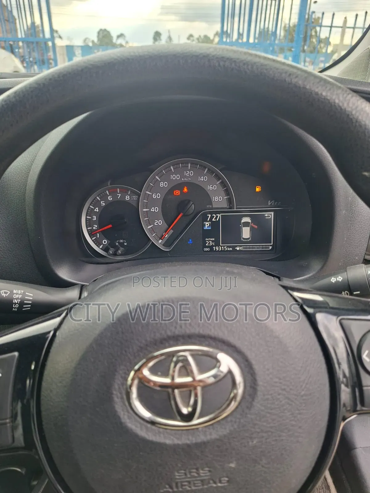 Toyota Vitz 2019 Silver