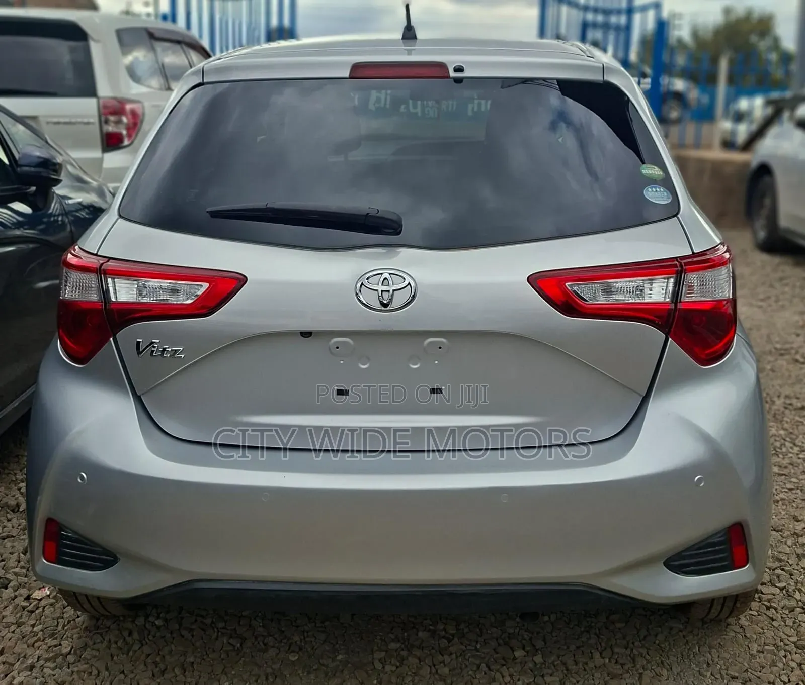 Toyota Vitz 2019 Silver