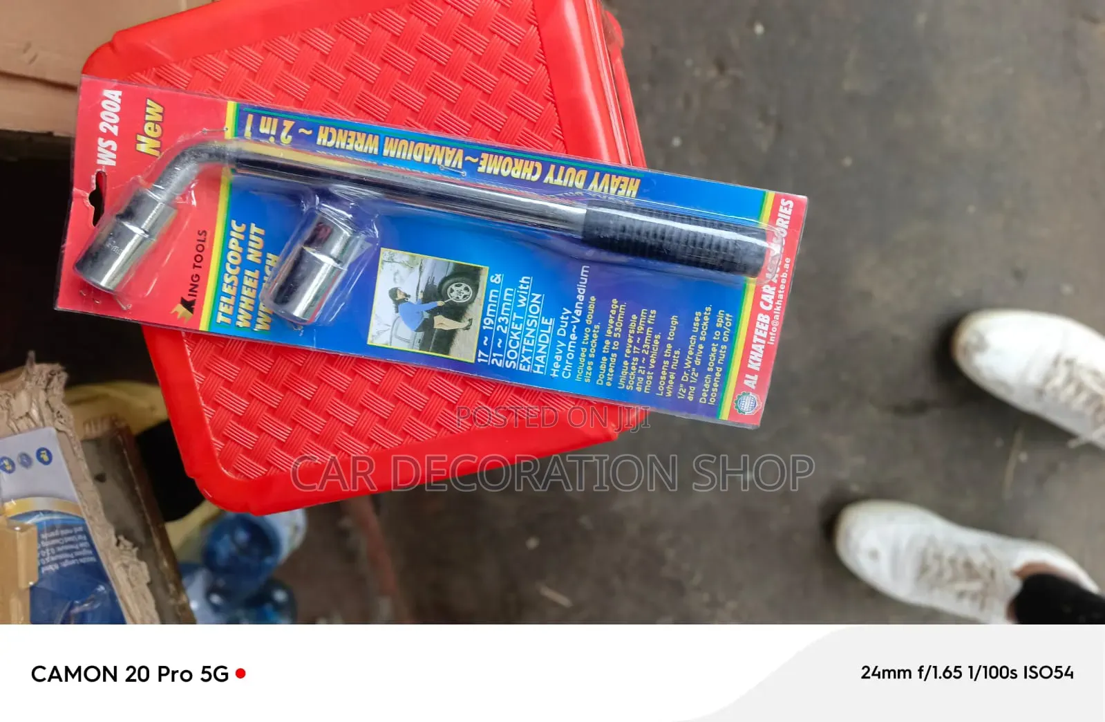 Extendable L Type Telescopic Wheel Nut Wrench for Tightening or Loosen