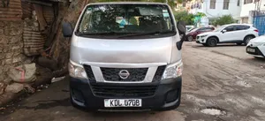 Nissan Caravan (Urvan) 2015 Silver