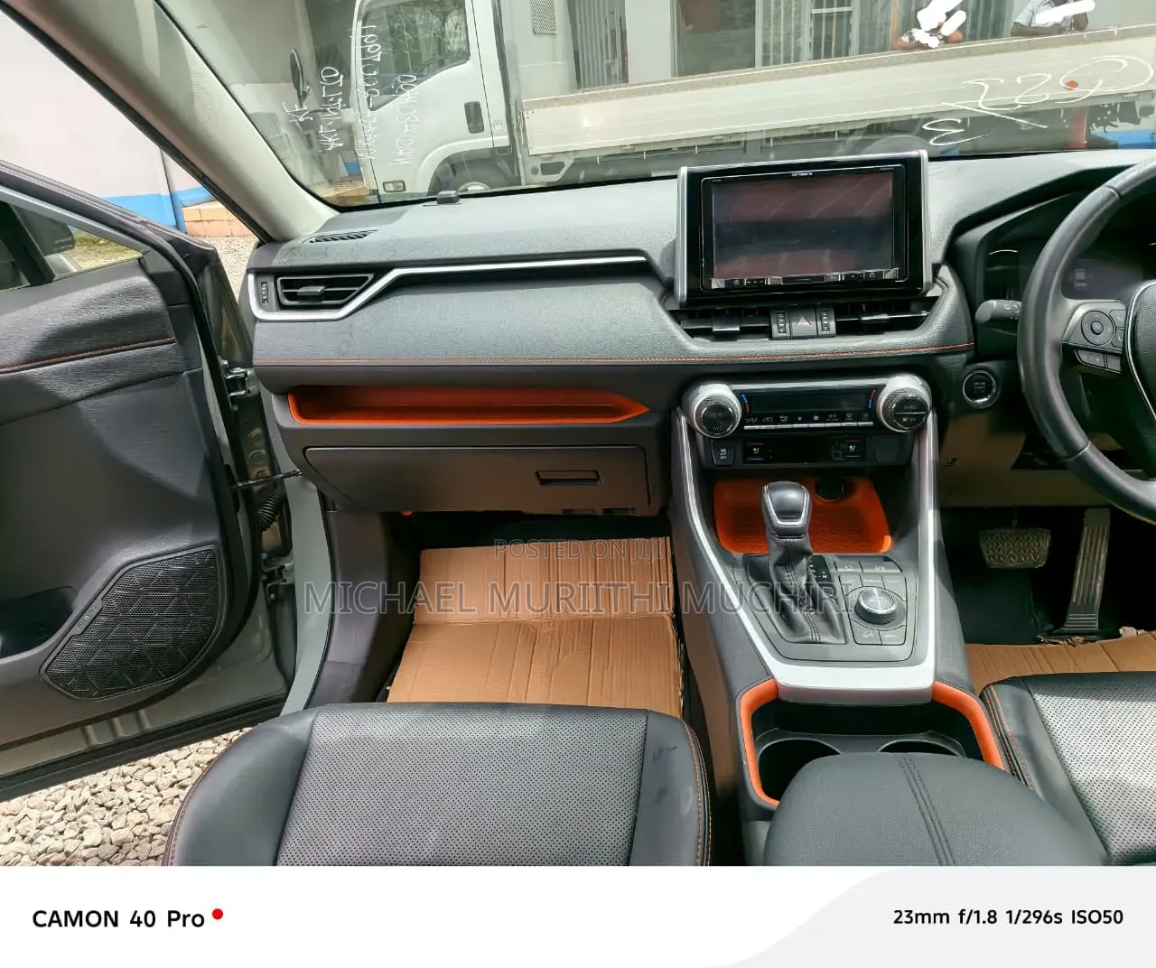 Toyota RAV4 2019 Green