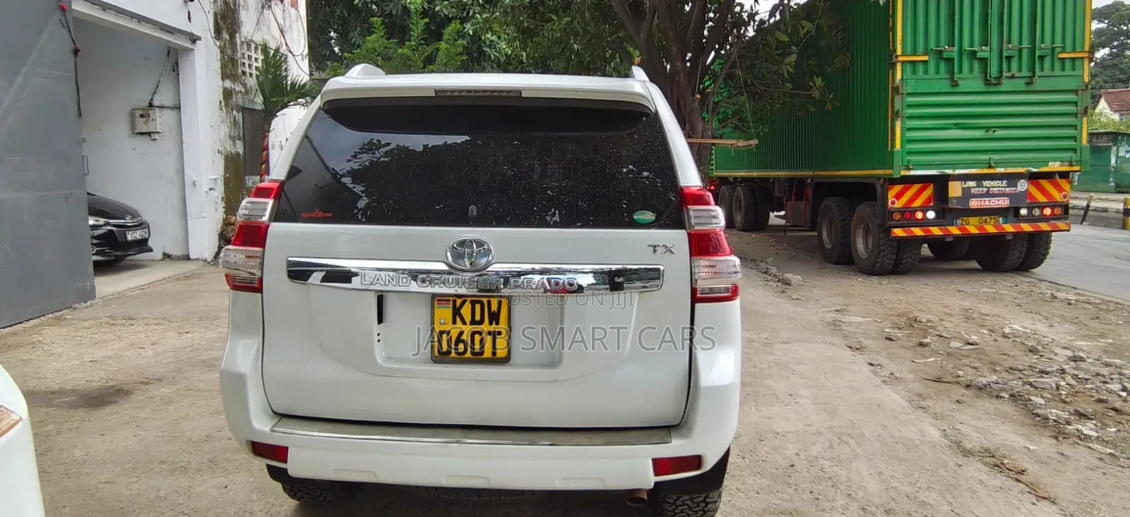 Toyota Land Cruiser Prado 2017 White