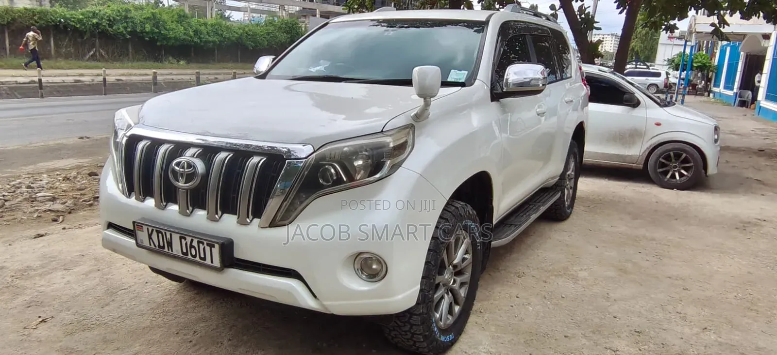 Toyota Land Cruiser Prado 2017 White