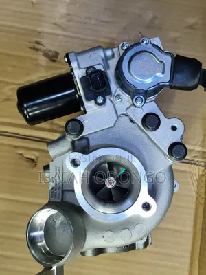 Brand New Turbo for Toyota Land Cruiser V8 1vd Right Side/Left Side