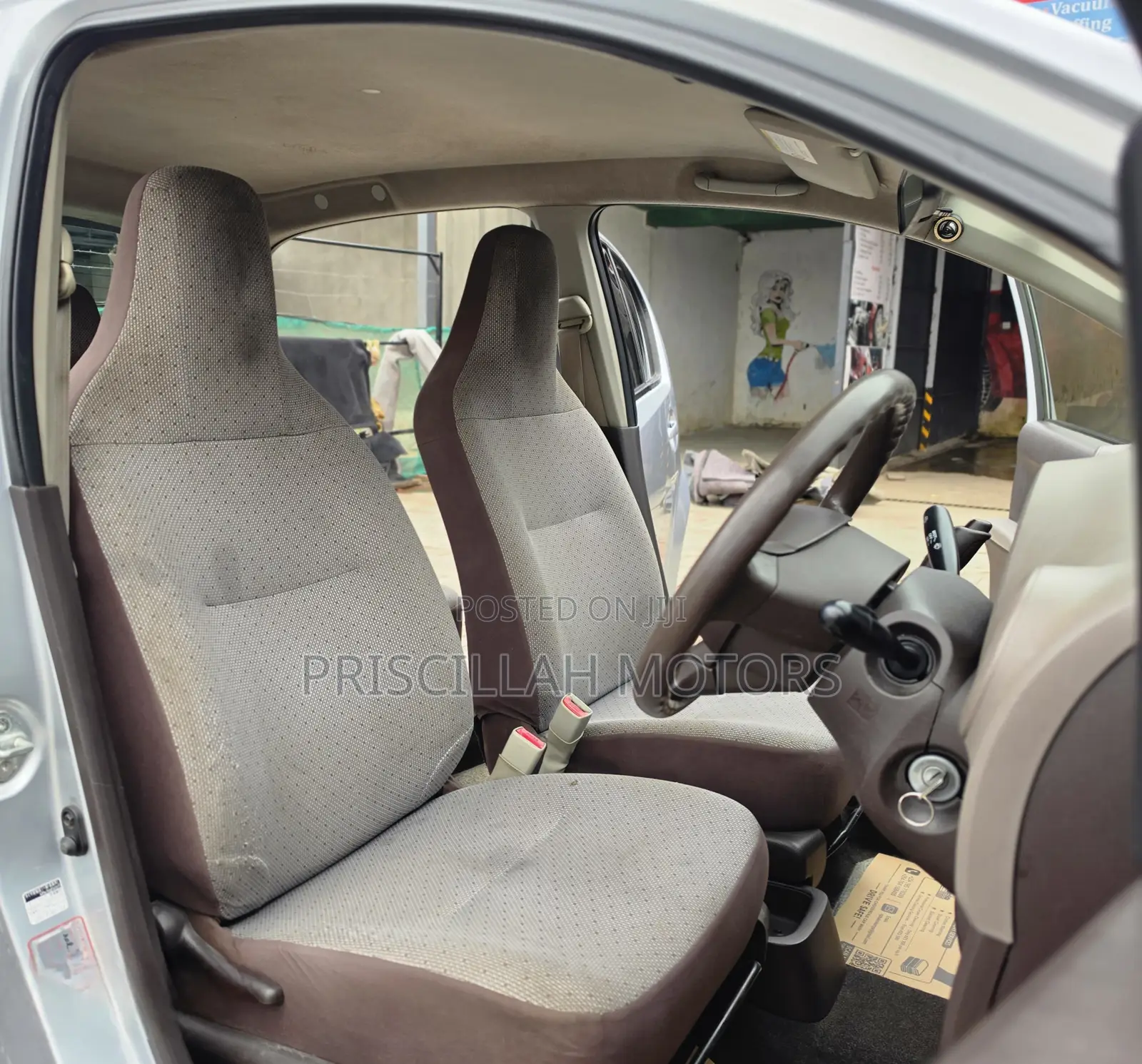 Toyota Passo 2015 Silver