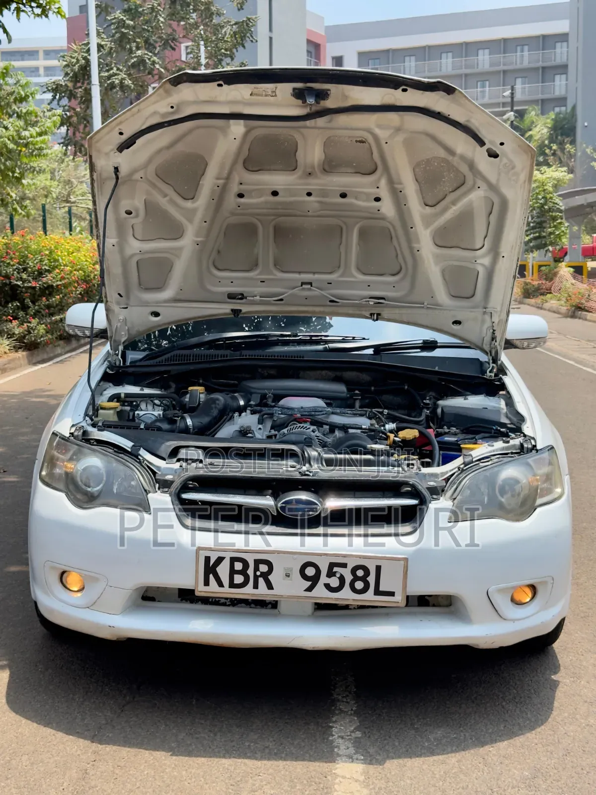 Subaru Legacy 2005 White