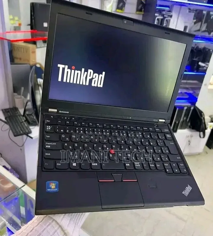 Laptop Lenovo ThinkPad X230 4GB Intel Core i5 HDD 320GB